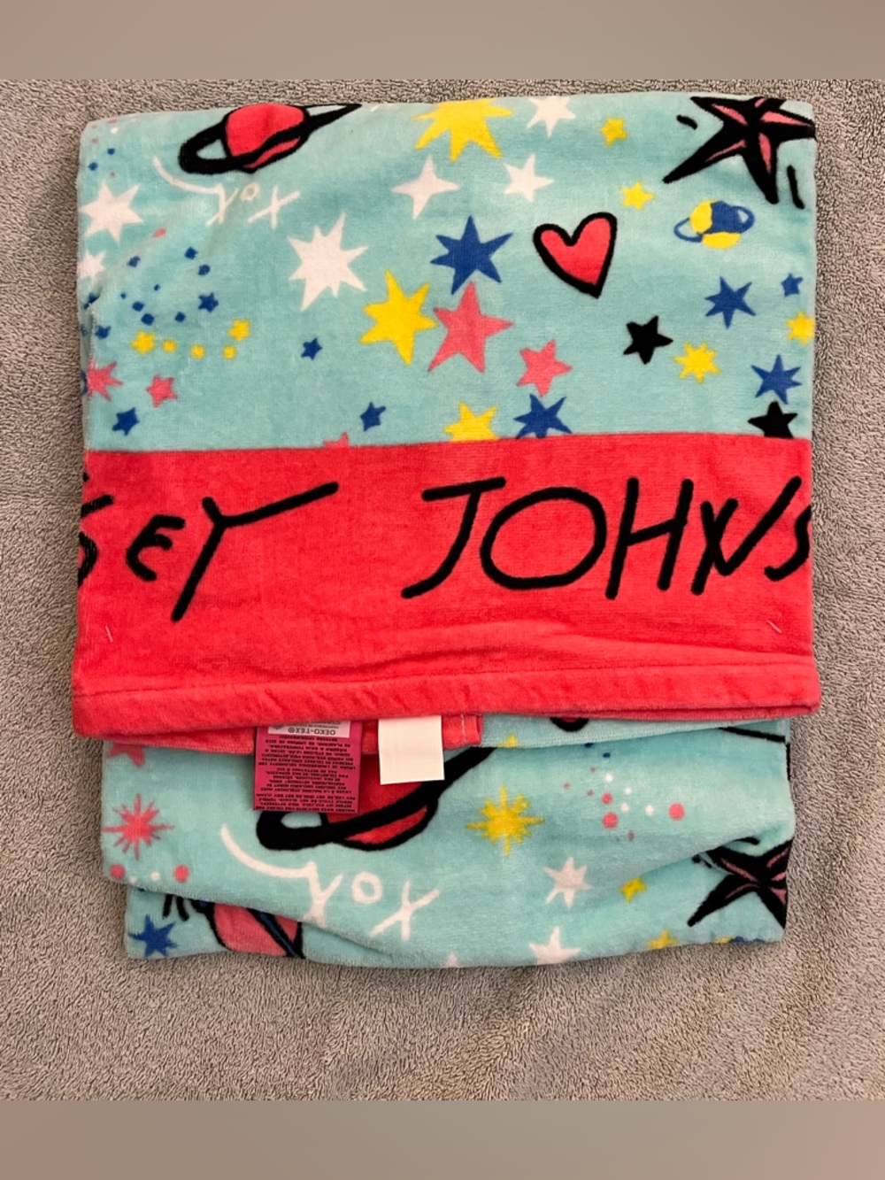 Betsey Johnson Space Adventure Beach Towel - Picture 4 of 4
